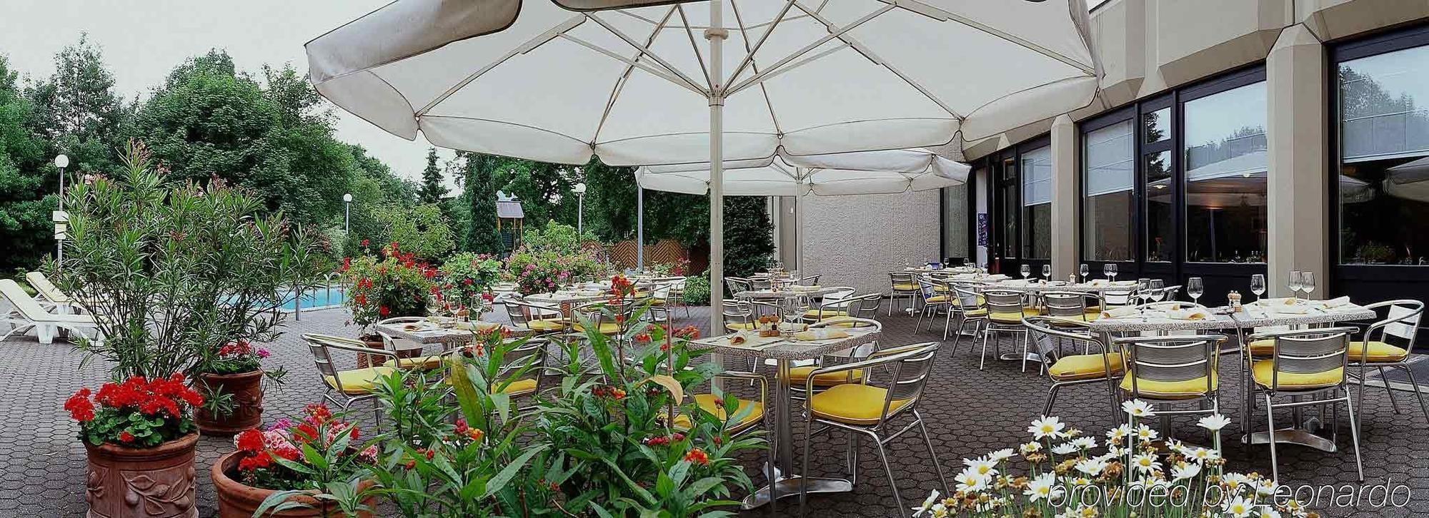 Mercure Airport Hotel Berlin Tegel Extérieur photo