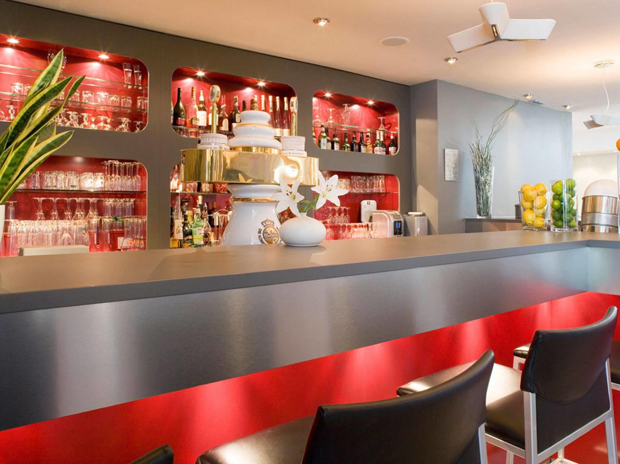 Mercure Airport Hotel Berlin Tegel Extérieur photo