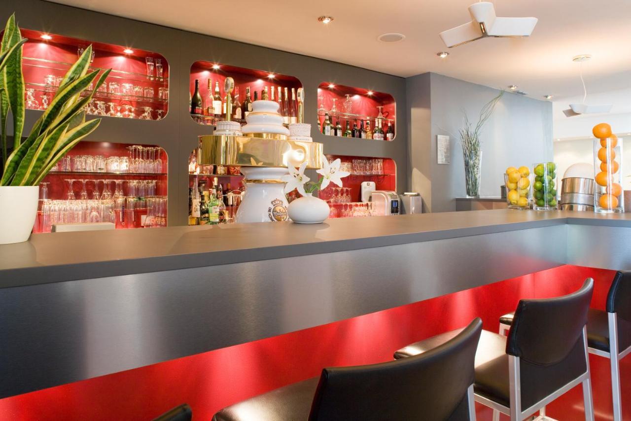 Mercure Airport Hotel Berlin Tegel Restaurant photo