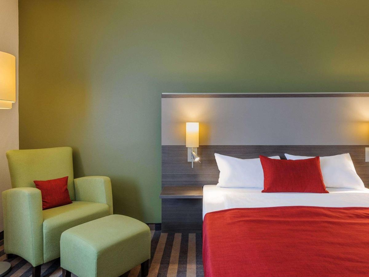Mercure Airport Hotel Berlin Tegel Extérieur photo