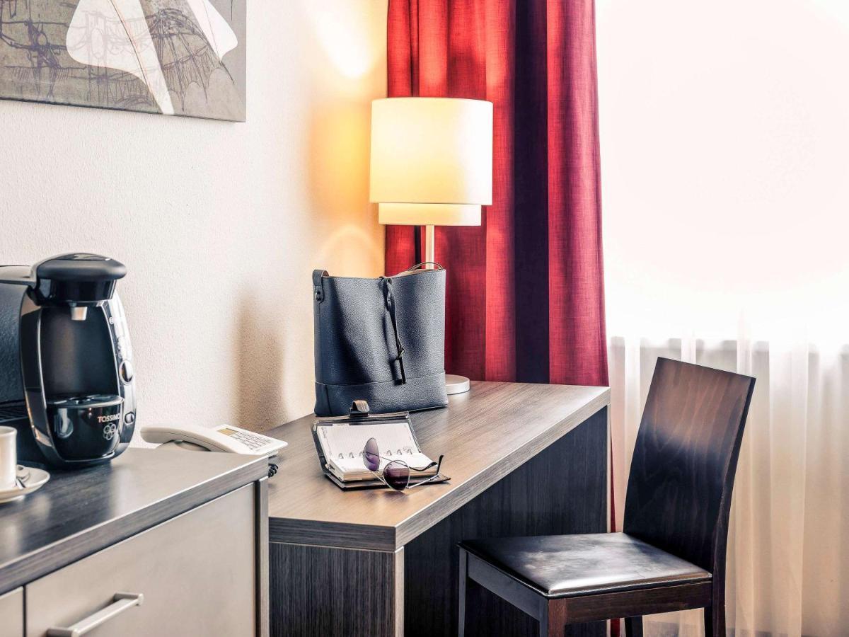 Mercure Airport Hotel Berlin Tegel Extérieur photo